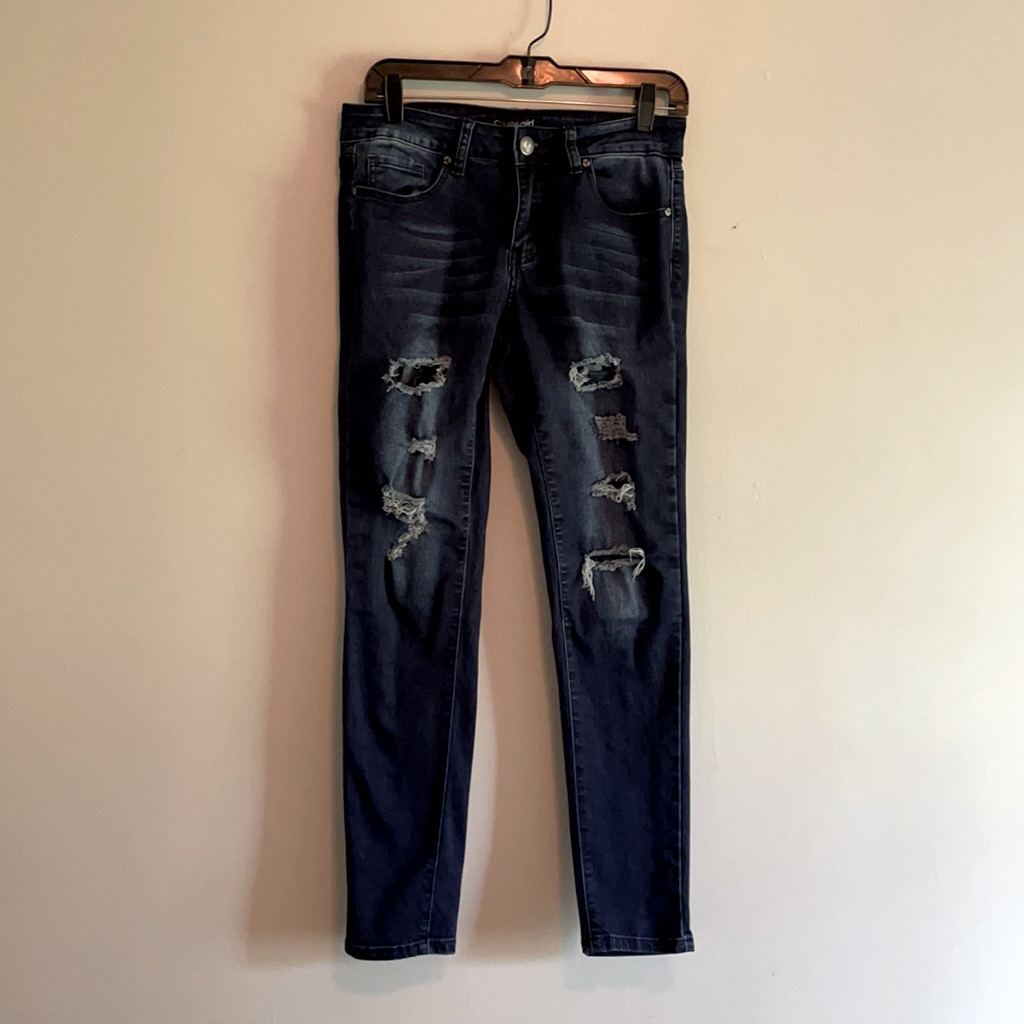 Covergirl Distressed Skinny Jeans